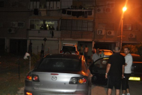  منتصف الليلة: حريق في مدخل إحدى البنايات بشارع حشمونائيم بمدينة اللد